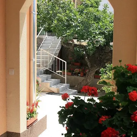 Apartment Tucepi 6058e
