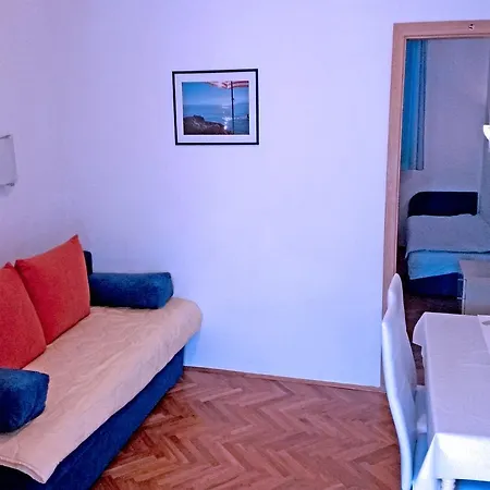 Apartment Tucepi 6058e *